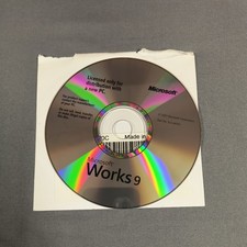 Microsoft WORKS 9 CD-ROM New PC Distribution Version X13-66561 (2007)  picture