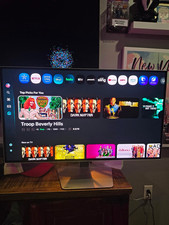 Samsung Odyssey OLED G8 32in 4K 240Hz OLED 0.03ms G-Sync LS32DG802SNXZA picture