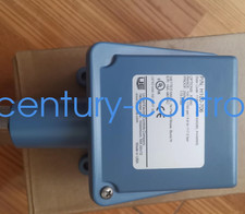 UE Brand New Original Pressure Switch   H100-706     UPS or DHL fast delivery picture