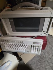 Vintage COMPAQ Portable III Computer Model: 2660 - Powers ON picture