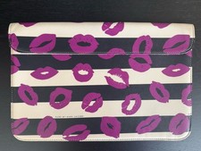 Incase Marc Jacobs Stripes Lips Laptop Tablet Sleeve Case picture