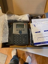 Cisco SPA303-G1 3 Line IP Phone with Display - Black picture