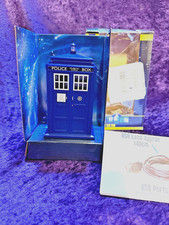 Doctor Who TARDIS USB 4-Port Hub w/ Lights & Sounds -  NEW IN BOX picture