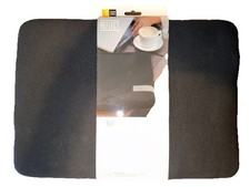 Reflect 15.6 Inch Laptop Sleeve Pouch Protective Case w Zipper - Black 3203963 picture