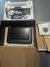 Wacom Cintiq 12WX Graphic Design Tablet and Stylus picture