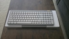 LOFREE FLOW LITE 100 White Low-Profile Mechanical Keyboard picture