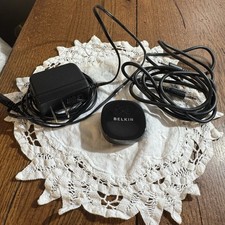 Belkin F8Z492 Bluetooth Music Receiver w/ OEM Power Adapter - Black picture