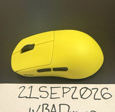 Scyrox v8 8k gaming mouse (Omron Optical version) - Original Packaging Included picture