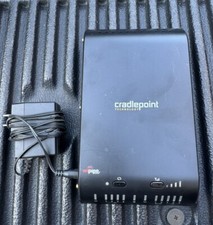 Cradlepoint MBR1400 Router with AC adapter Bundle picture