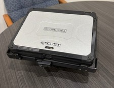 Panasonic Toughbook CF-20, i5-7Y57, 8GB, No SSD (W/ CF-CDS20VM Docking station) picture