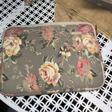 kayond Water-Resistant Canvas 15.6 Inch Laptop Sleeve-White Rose picture
