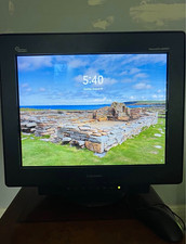 Mitsubishi Diamond Pro 2070SB-BK 22” CRT Flat Monitor 140hz refresh rate - GRAIL picture