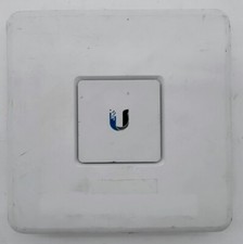 Ubiquiti Networks UniFi-Gateway-3 1000Mbps Gigabit UniFi Security Gateway picture