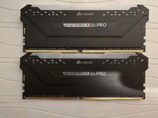 Corsair Vengeance RGB Pro 32GB (2x16GB) DDR4 3600MHz (CMW32GX4M2D3600C18) picture
