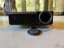 Dell M209X Portable Projector With Carrying Case and Remote picture