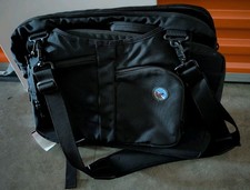 TOM BIHN Checkpoint Flyer Black Ballistic Nylon Padded Messenger Laptop Bag RARE picture