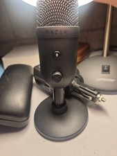 Razer Seiren V2 X USB Condenser Microphone for Streaming Gaming on PC picture