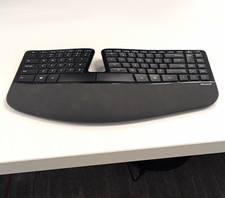 Microsoft Ergonomic Split Keyboard, Black, Detachable Wrist Rest, English QWERTY picture