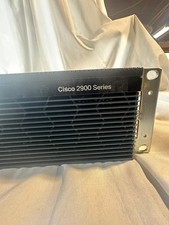 Cisco 2911/K9 Integrated Services Router ISR G2 w/ WAN Module (TUK, JTS2) picture