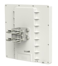 MikroTik RB911G-5HPND-QRT 23dbi 5GHz Dual Chain 802.11a/n High Power Integra ~E~ picture