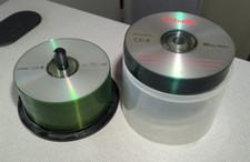 mix of 60 disc, Verbatim DataLifePlus AND TDK, QTY CD-R52x 80min 700mb picture