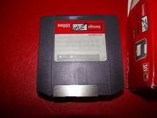 Iomega Zip ONE Disk 100 MB FOR PC OR MAC (1-Pack) NEW  picture