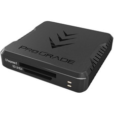 Professional Filmmaker's CFexpress Card Reader picture