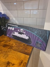 Disney The Nightmare Before Christmas Wireless Mechanical Keyboard Black White  picture