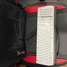Alienware AW510K Wired USB Illuminated Gaming Keyboard English QWERTY White picture