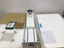 Humanscale QuickStand ECO 2.0 Single Monitor Sit-Stand Desk Converter QSE2SMW  picture