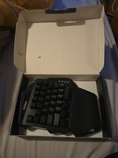 Red Thunder-Single Handedly Gaming Keyboard G60 New Open Box picture