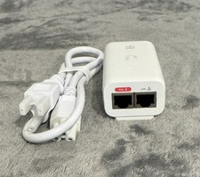 Ubiquiti Networks UPOE PoE Adapter, 2 LAN Ports, Wired Ethernet, White picture
