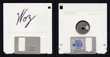 Steve Wozniak SIGNED AUTOGRAPHED 3.25