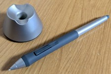 Wacom ZP-501E Grip Pen for Cintiq 12WX DTZ-1200 21UX DTZ-2100 Intuos3 Excellent picture