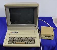 Apple IIe A2S2064 Computer w/ Color Monitor IIe A2M2056 & 5-1/2 Drive  See Video picture
