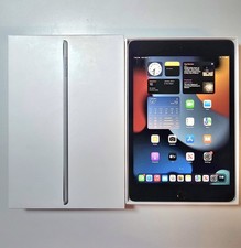 Apple iPad 4th Gen Wi-Fi Tablet 64GB 7.9