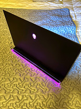 Alienware m17 R4 17.3