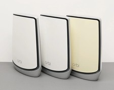 NETGEAR Orbi AX6000 Wi-Fi 6 Mesh System RBK853 (1x RBR850 Router, 2x RBS850) Box picture