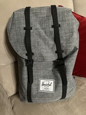 NWT Herschel Retreat Backpack Grey Raven Crosshatch Padded Soft Laptop Pocket picture