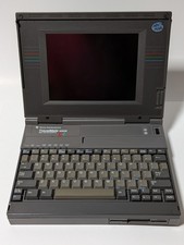Texas Instruments TravelMate 4000E 486 WinSX/25MHz Vintage Laptop Untested picture