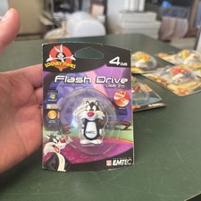 Sealed Looney Tunes EMTEC Flash Drive USB 4Gb Sylvester The Cat picture