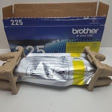 NEW GENUINE - BROTHER TN225Y YELLOW TONER CARTRIDGE - TN-225Y - SEALED BAG picture