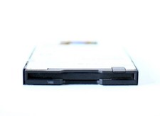 Teac fd-05hg floppy disk drive p/n 19307587-87, my-0t7421-12571 rev a00 (black) picture