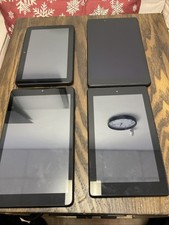 Lot Of 4 iPads Read Description E173 picture