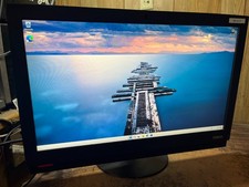 Lenovo ThinkCentre M910z All-in-One 24