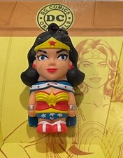 Wonder Woman - 16 GB USB Flash Drive by Tribe - New Original Packaging picture