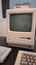 RAREVintage Apple Macintosh Plus 1Mb M0001A Complete Set picture
