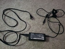 Genuine OEM Battery Charger For Toshiba Laptop N193 V85 R33030 AC Adapter VGC  picture