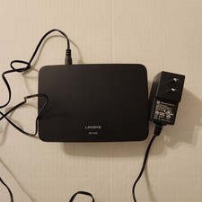 Linksys  (SE1500) 5-Port-Ports External Ethernet Switch - USED picture