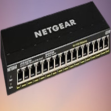 16-Port PoE Gigabit Ethernet Unmanaged Network Switch (GS316P), Black picture